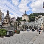 Säulenskulptur der Heiligen Dreifaltigkeit / Marktkolonnade / Schlossturm