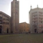 Dom von Parma (li.) und Baptisterium San Giovanni (re.)